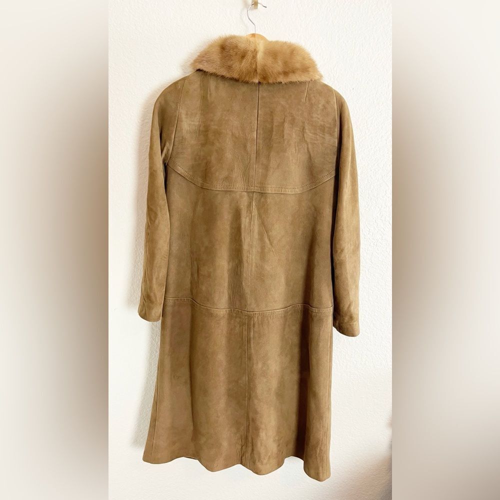 Vintage Brown Suede Coat with Fur Collar long trench coat length - Picture 3 of 8